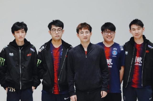 成二次到访 成二次到访